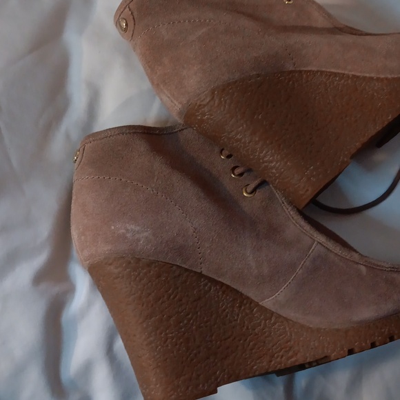 MK Women's Lace up platform Ankle Boots - Picture 6 of 10